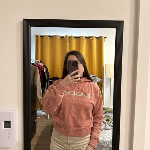Bebe sports | Vintage Y2K pink-salmon Bebe cropped hoodie with and teddy logo - Picture 7 of 7